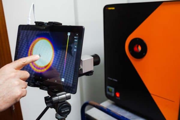 A thermal camera in use, after being calibrated by Process Parameters